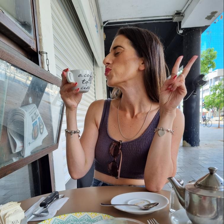 עיינה ברק, בלוגרית קפה @coffee_with_nuni