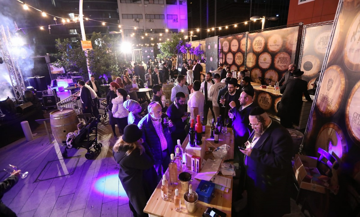 פסטיבל היין שוקא דחמרא בבני ברק. צילום: יעקב נחומי