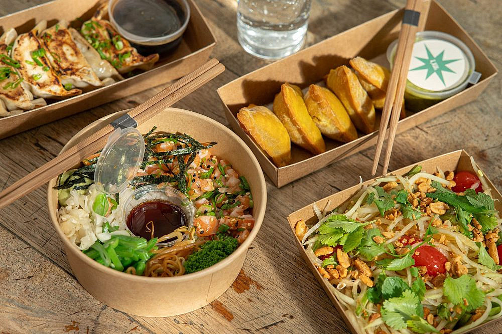 מנות צהריים קלילות גראב-אנד-גו בקפה 16. צילום: אלון ולנסי