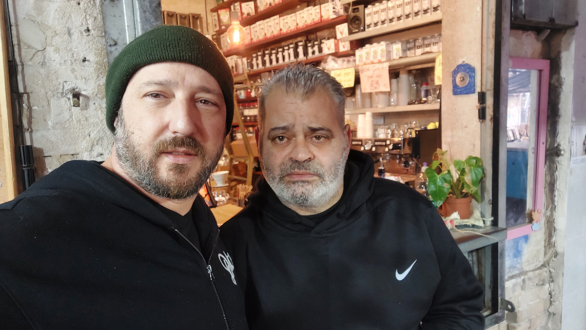 איציק הגדול ואיתי שקד. צילום: איתי שקד