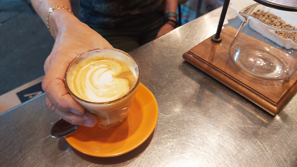 קפה הפוך ספיישל. צילום: איתי שקד