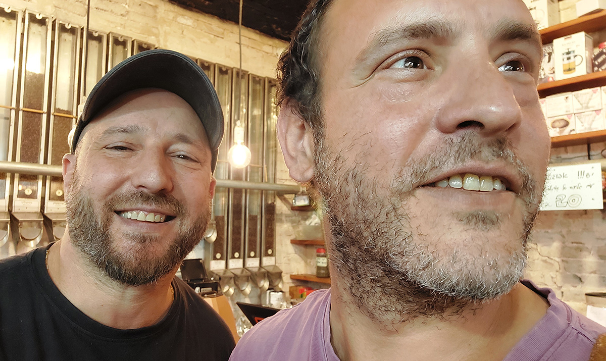 איתי שקד וזאב רובינשטיין מחפשים זווית #2. צילום: איתי שקד