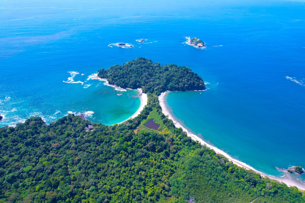חוף בקוסטה ריקה. צילום: Costa Rica Drone Tours