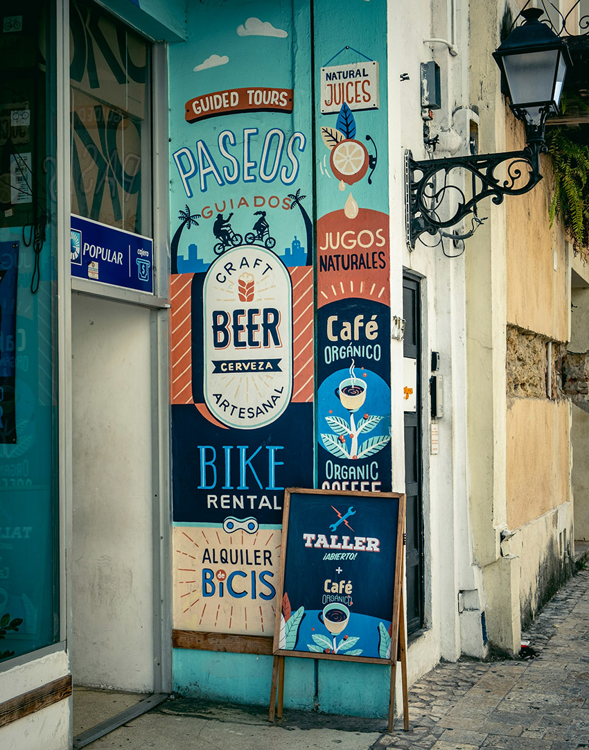 חנות תיירותית ברובע הקולוניאלי של סנטו דומינגו. צילום: Alessandro Gober