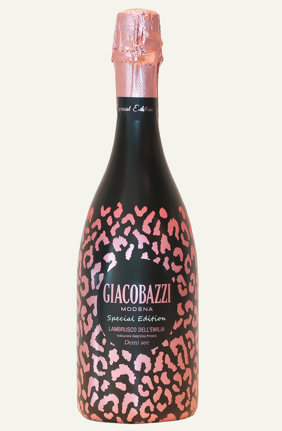 למברוסקו מבעבע של Giacobazzi לחגיגות השנה החדשה. צילום: יח"צ חו"ל