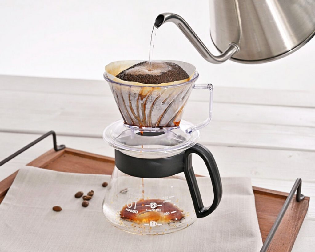 דריפר Pegasus לקפה פילטר. צילום: Hario