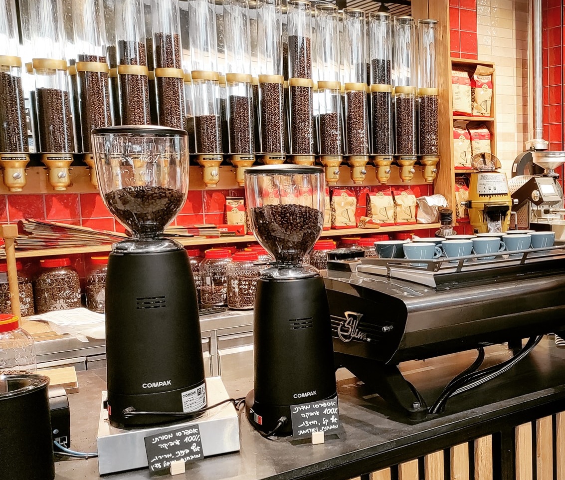אספרסו בר של קליית בראשית בתל אביב