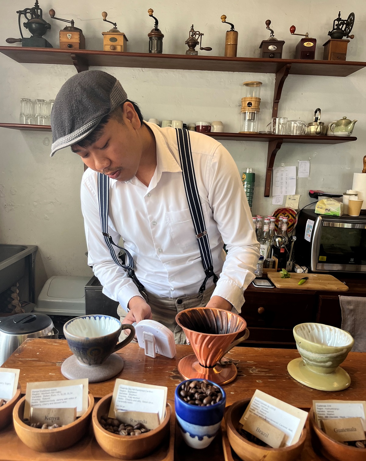 יש בלאוס גם קפה מודרני - בית הקפה Drip 1920. צילום: דיקלה דנינו