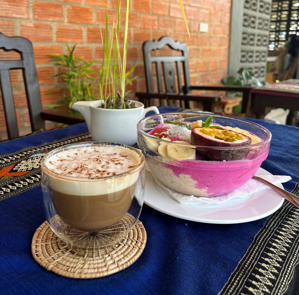 ארוחות בוקר שוות, Kiwi Kitchen בלאוס. צילום: דיקלה דנינו