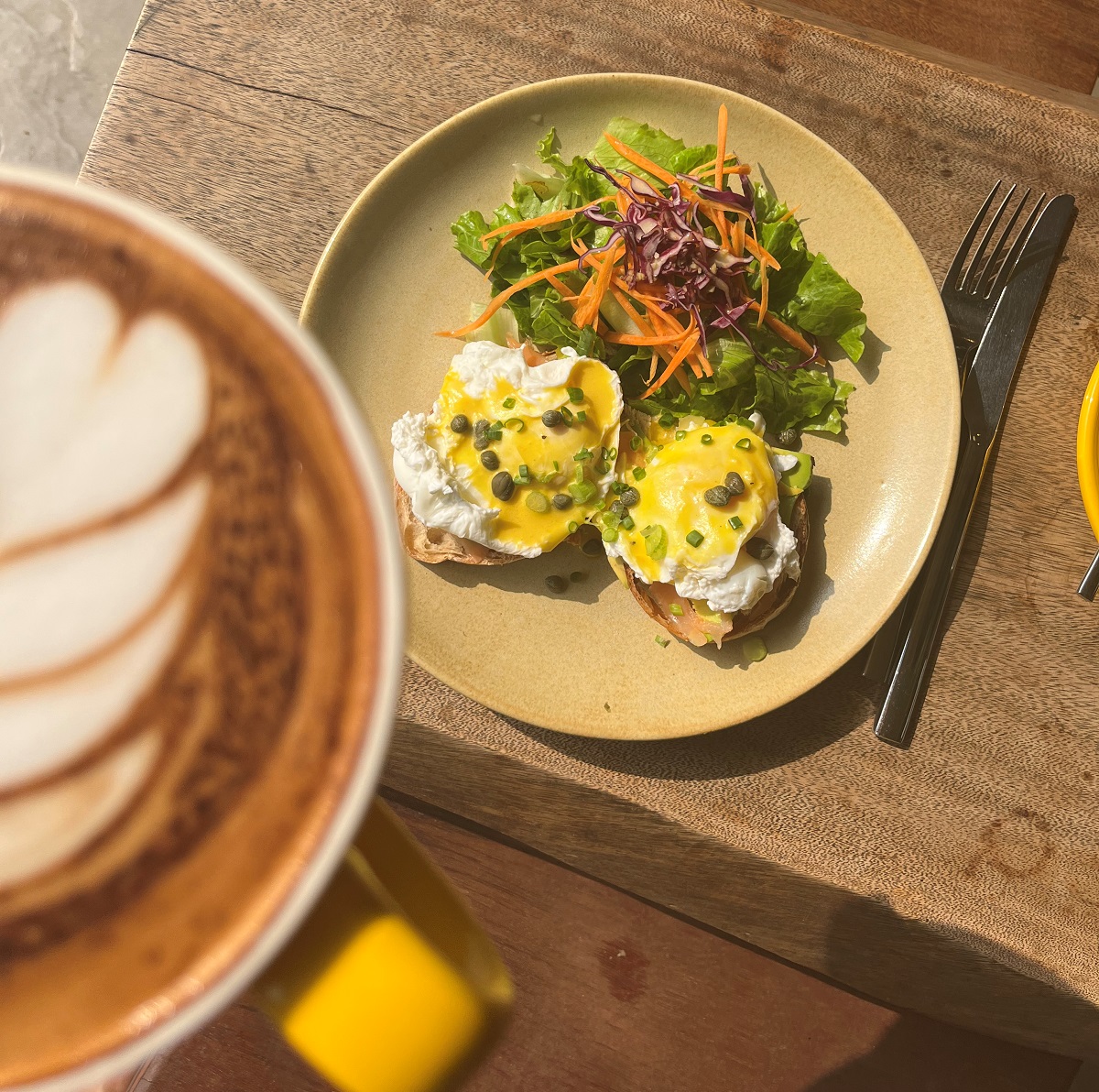 בית קפה בסגנון מערבי בלאוס, Naked Espresso. צילום: דיקלה דנינו