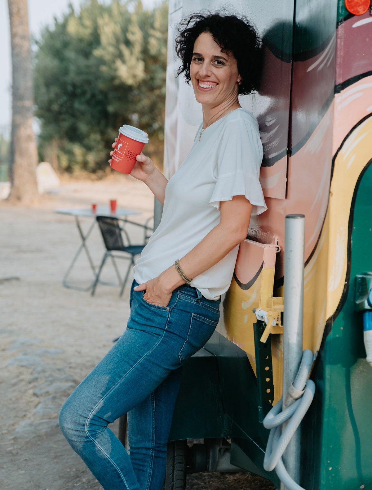 מיכל ספיר, יזמת ובעלים של קופי טרייל Coffee Trail. צילום: דיאנה ספיר