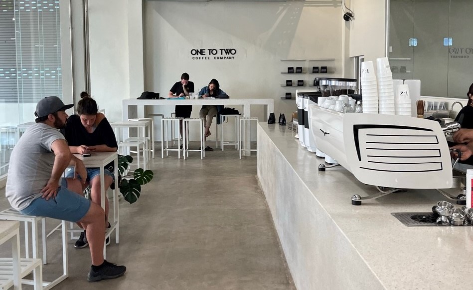 בית הקפה One to Two בעיר צ'אנג ראי בתאילנד. צילום: דיקלה דנינו