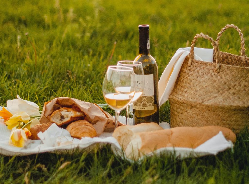 פיקניק. צילום: Kate Hliznitsova