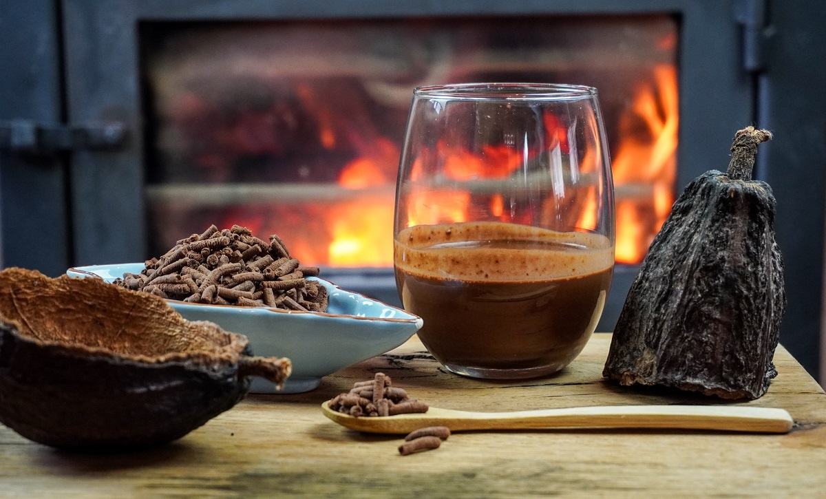 משקה קקאו חם מאקוודור. צילום: דרור להט