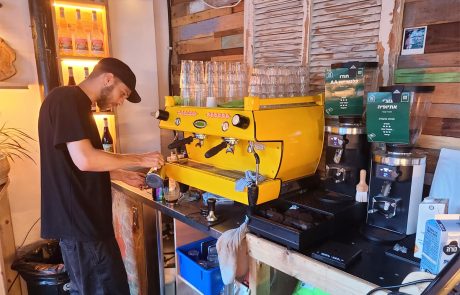 הודו בדרום תל אביב (בקטע טוב): 4t Cafe מביא קפה ספיישלטי למבצר