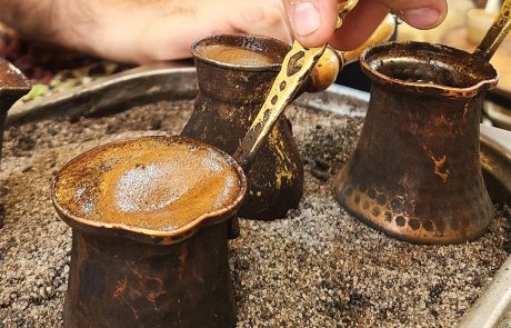 הכי ישראלי: 6 תערובות זוכות פרסים להכנת קפה שחור כחול-לבן כהלכתו