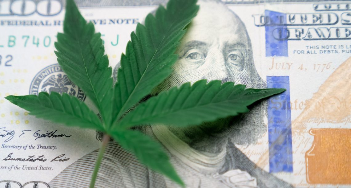 המדינה צריכה להעביר לגליזציה של קנאביס בהקדם, לטובת הכלכלה | דעה