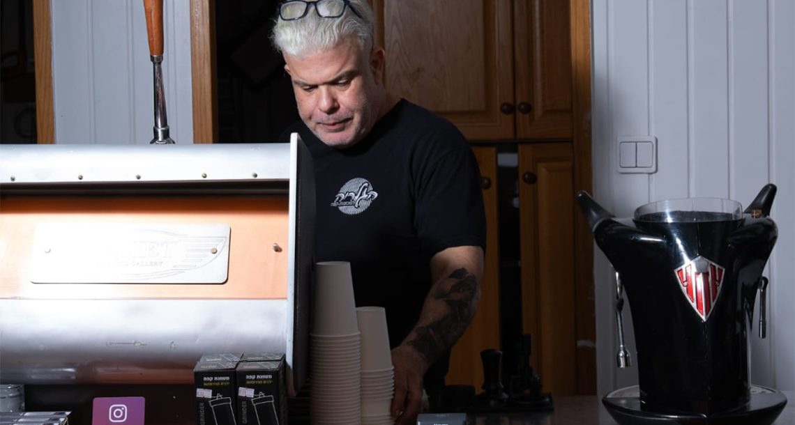 בית הקפה החדש בכיכר דיזנגוף, הגלריה למכונות קפה מתחדשת עם קלייה במקום: חדשות הקפה