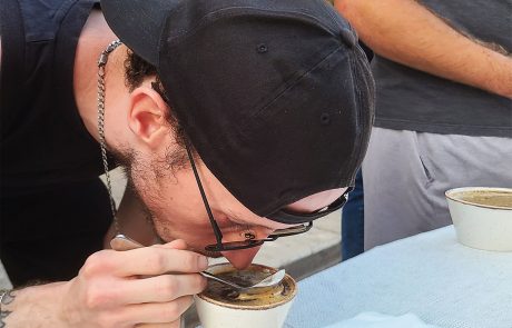 פולי קפה בטעם קישוּא? "הזדמנות להתעדכן בטרנדים החדשים בעולם הקפה, באירוע קאפּינג קהילתי"