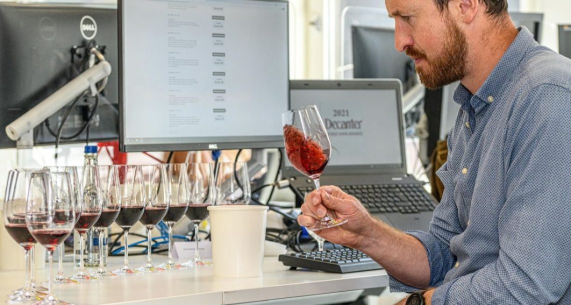 נציגות מכובדת של 79 יינות ישראליים זוכים בתחרות היין הבינלאומית DWWA 2021