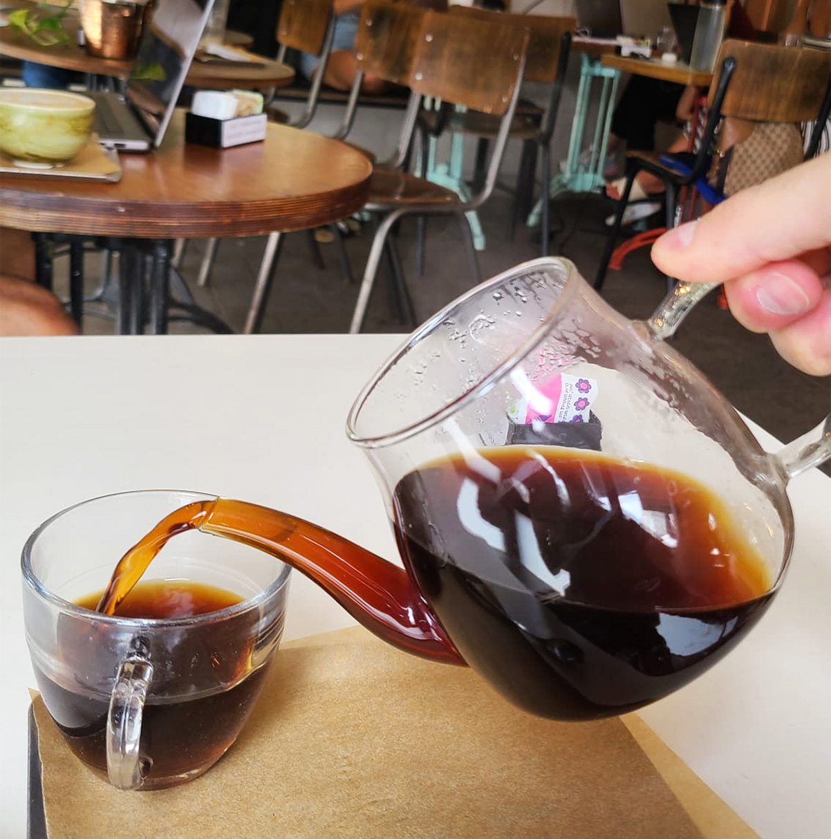 קפה פילטר בטימותי, מספיק לכארבע כוסות. צילום: מגזין שותים