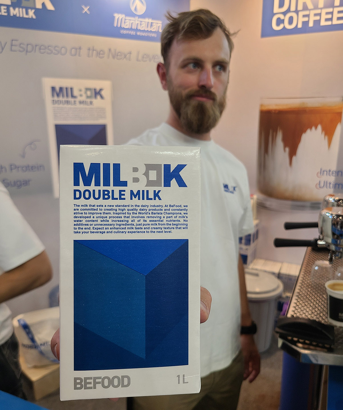 שניים שהופכים לאחד: Double Milk (צילום: הוד אסולין)