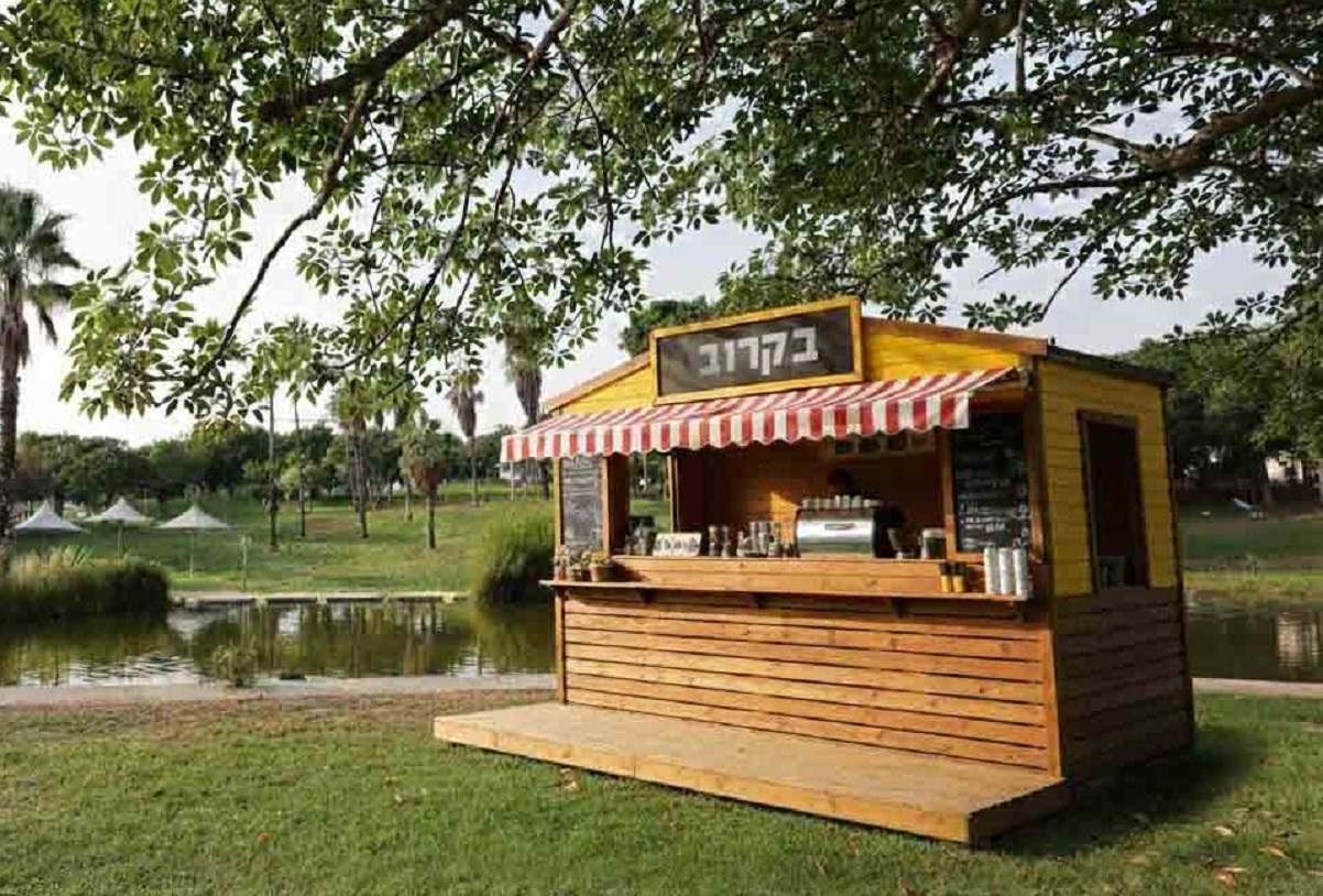 עגלת קפה בפארק וולפסון בתל אביב. אילוסטרציה